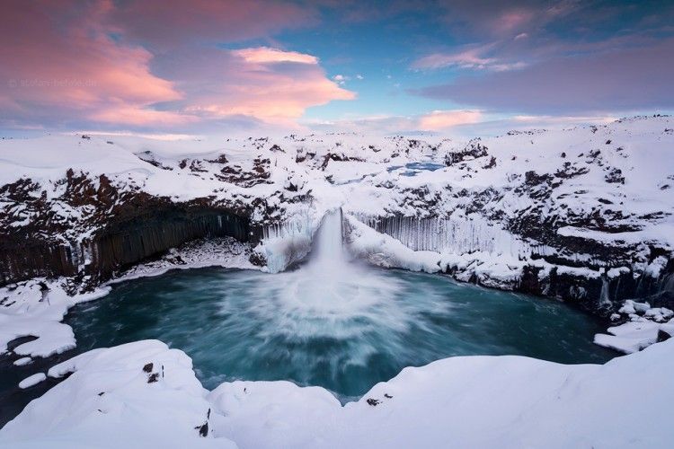 رحلة إلى “أيسلند” بلاد الثلج والنار